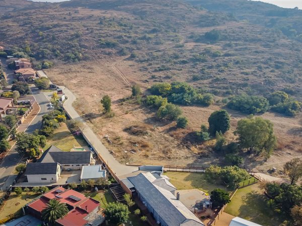 1300 m² Land available in Jordaan park