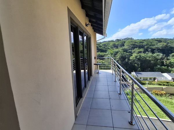 3 Bedroom House 3 Bedroom House