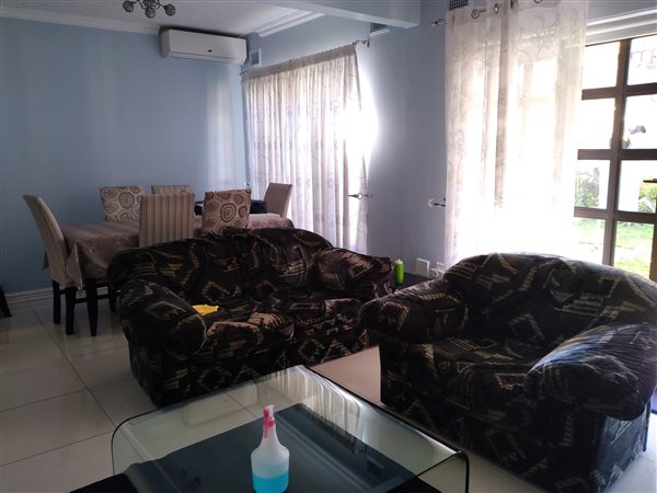 4 Bed Apartment in Tongaat Central