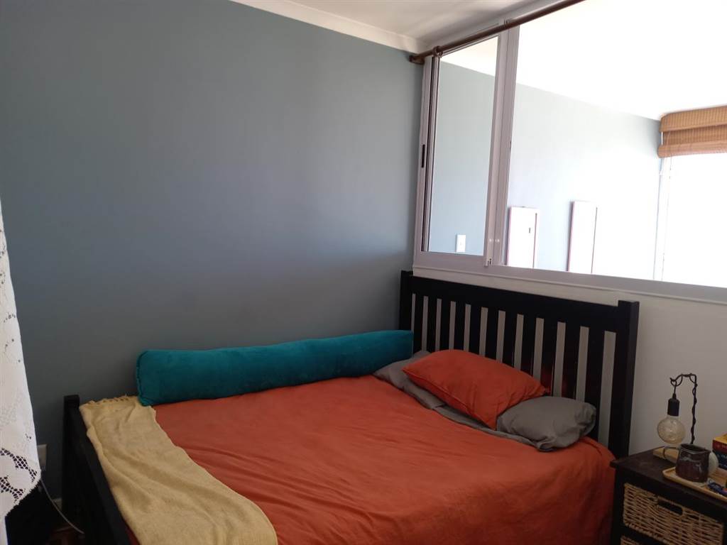2 Bed Apartment in Muizenberg photo number 13