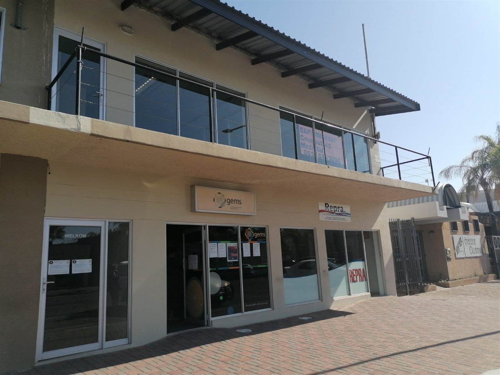 Commercial space in Upington photo number 1