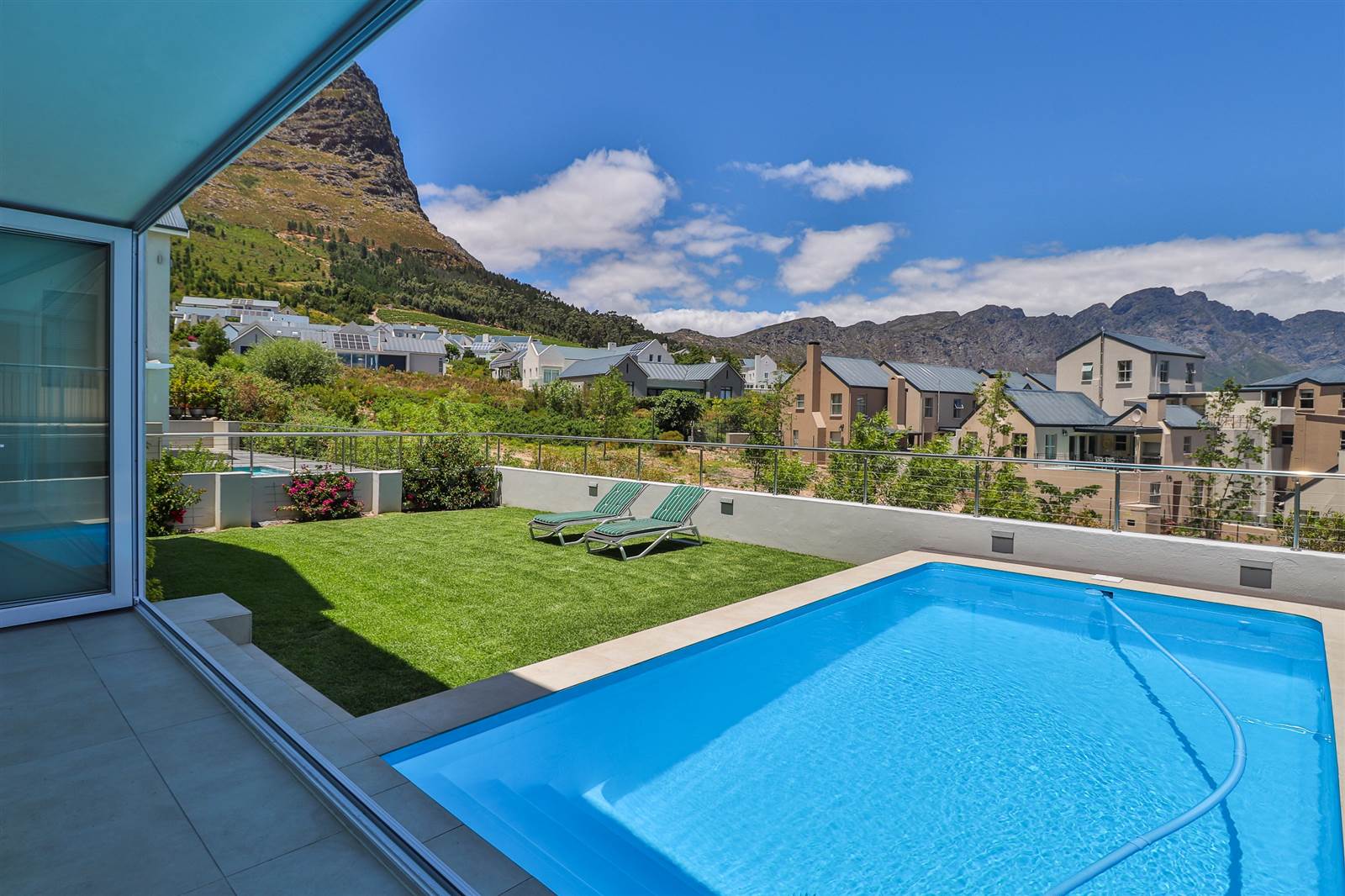 4 Bed House in Franschhoek photo number 26
