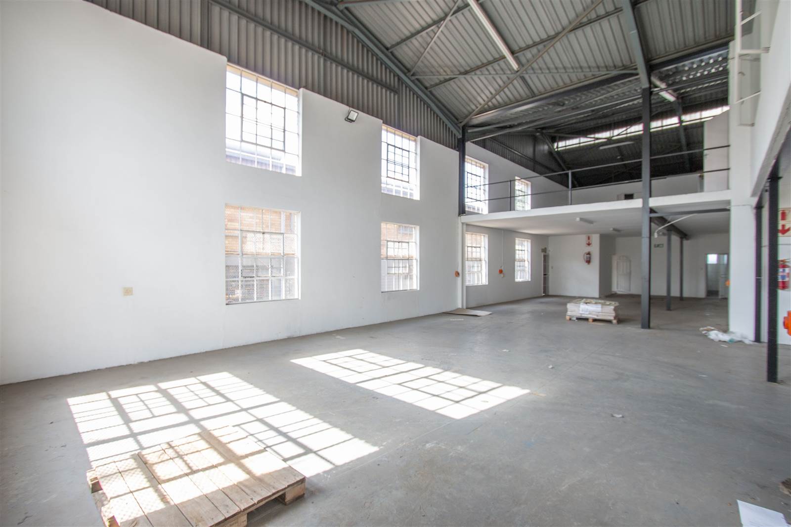 1030  m² Industrial space in Kya Sands photo number 15