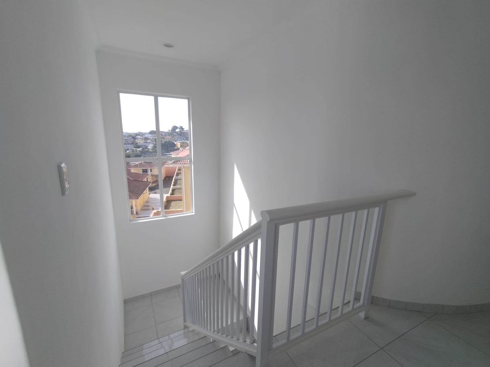 3 Bed Townhouse in Southgate photo number 12