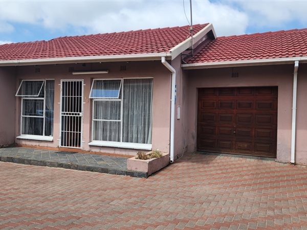 3 Bed Townhouse