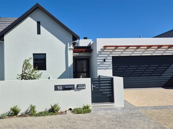 3 Bedroom House 3 Bedroom House