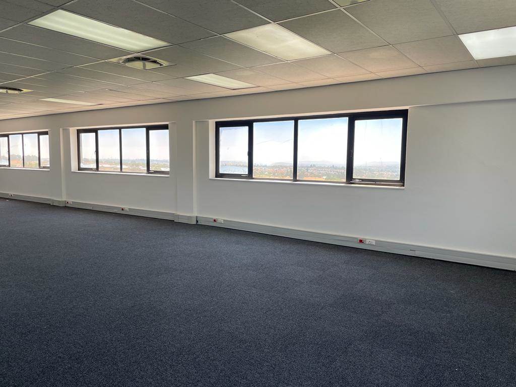 228  m² Commercial space in Midridge Park photo number 19