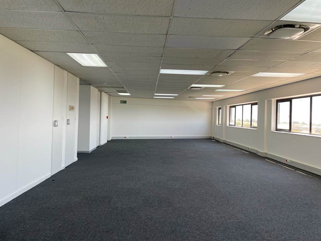228  m² Commercial space in Midridge Park photo number 8