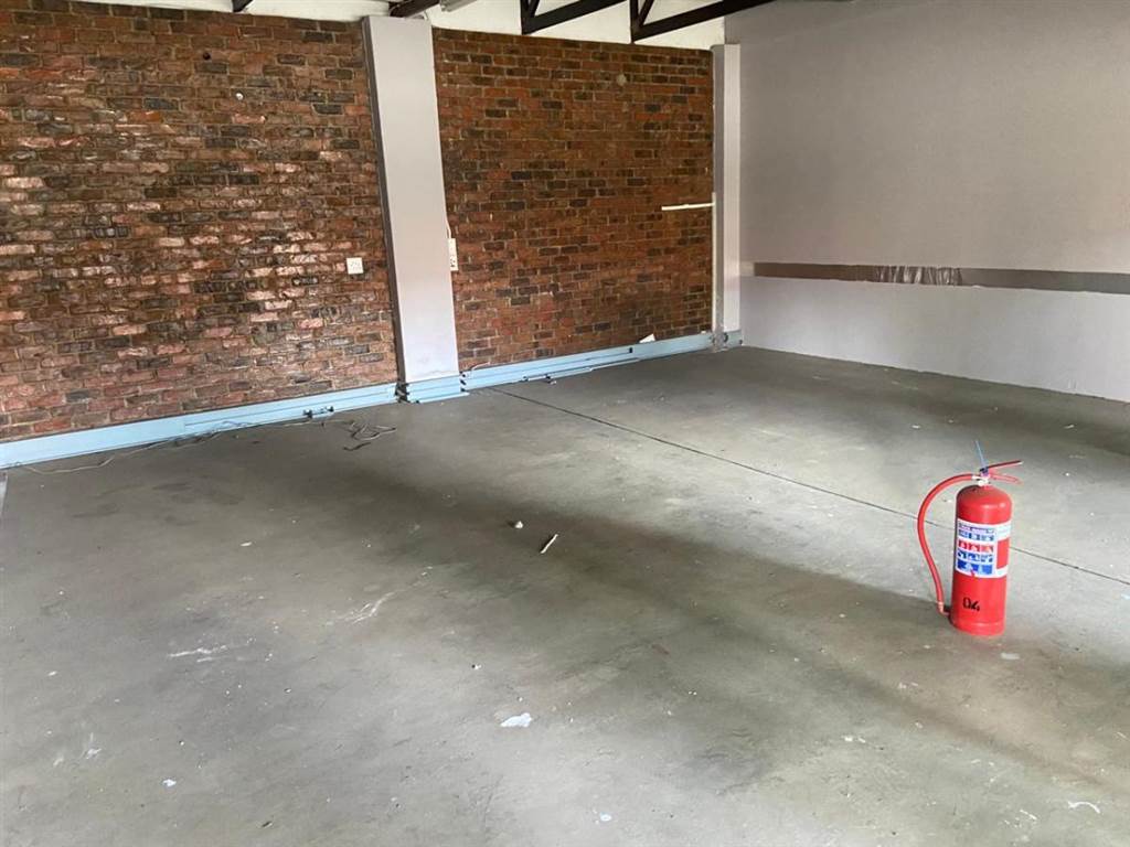 52  m² Office Space in Polokwane Central photo number 4