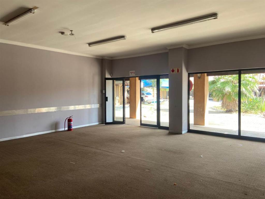 52  m² Office Space in Polokwane Central photo number 1