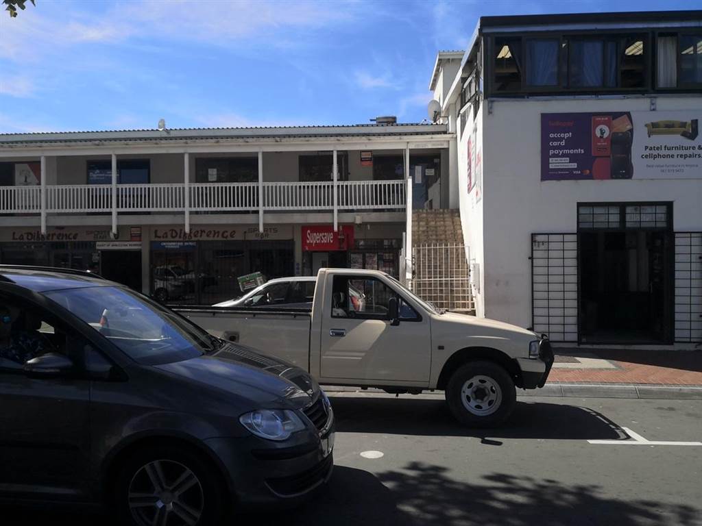 1072  m² Commercial space in Knysna Central photo number 2