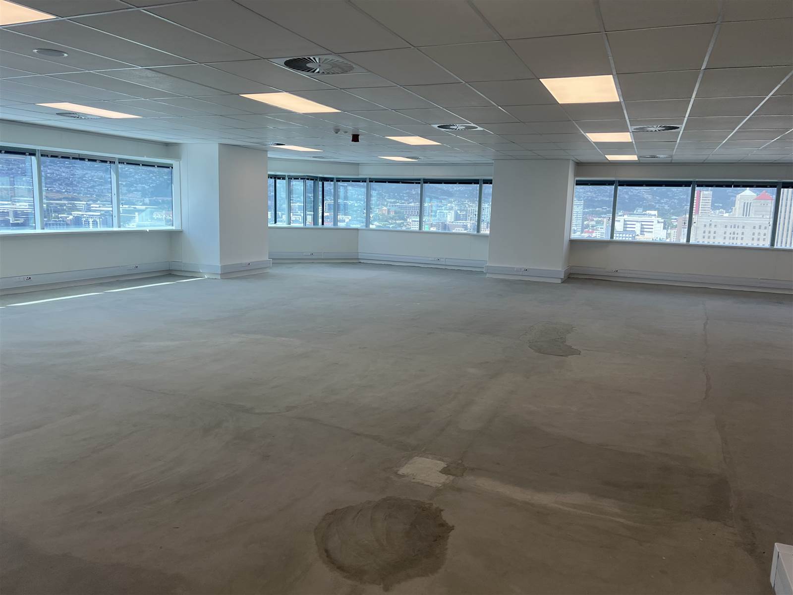 1091  m² Commercial space in Foreshore photo number 24