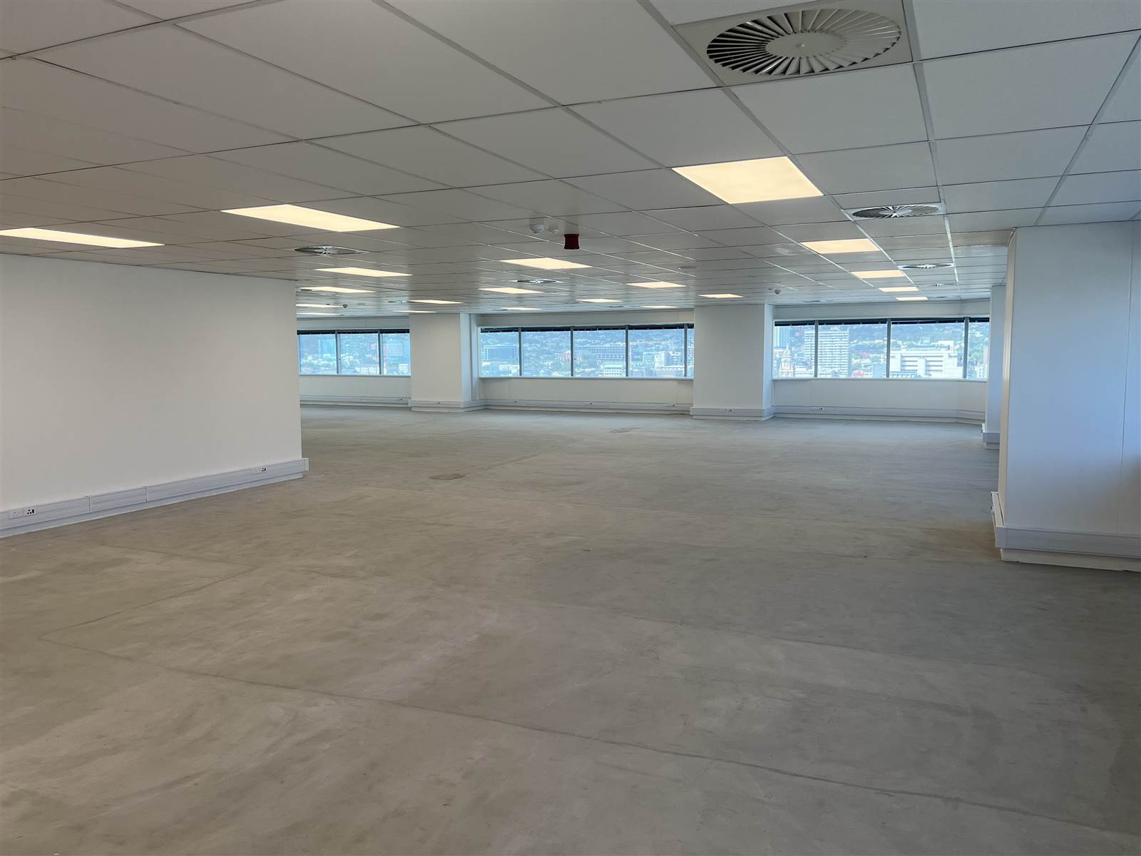 1091  m² Commercial space in Foreshore photo number 18