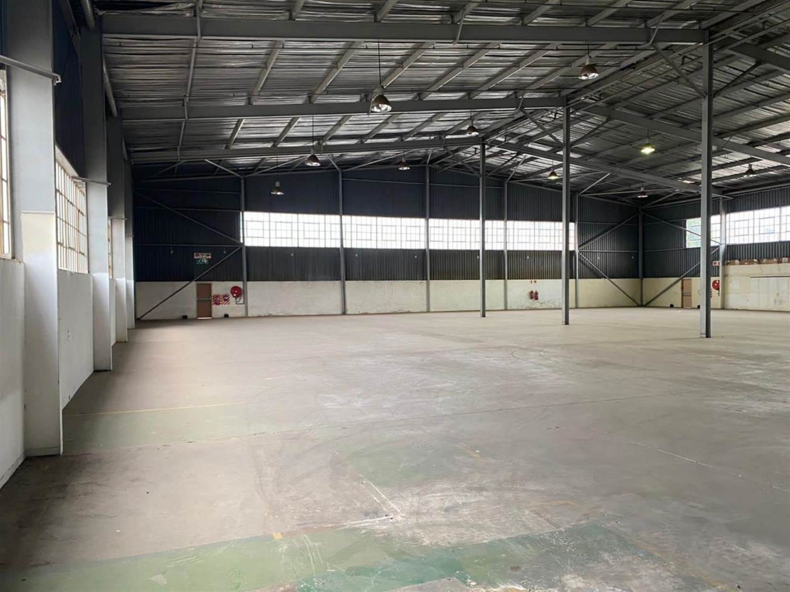 2500  m² Commercial space in Isando photo number 3