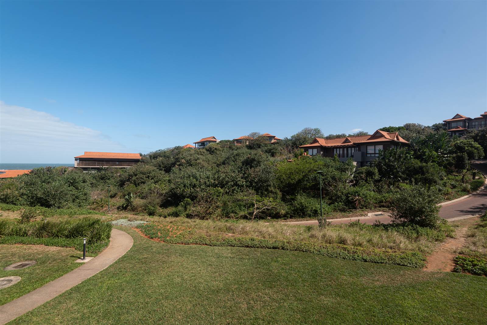 2 Bed Apartment in Zimbali Estate photo number 10