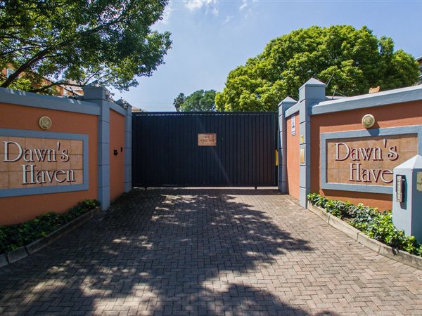 2 Bedroom Townhouse 2 Bedroom Townhouse