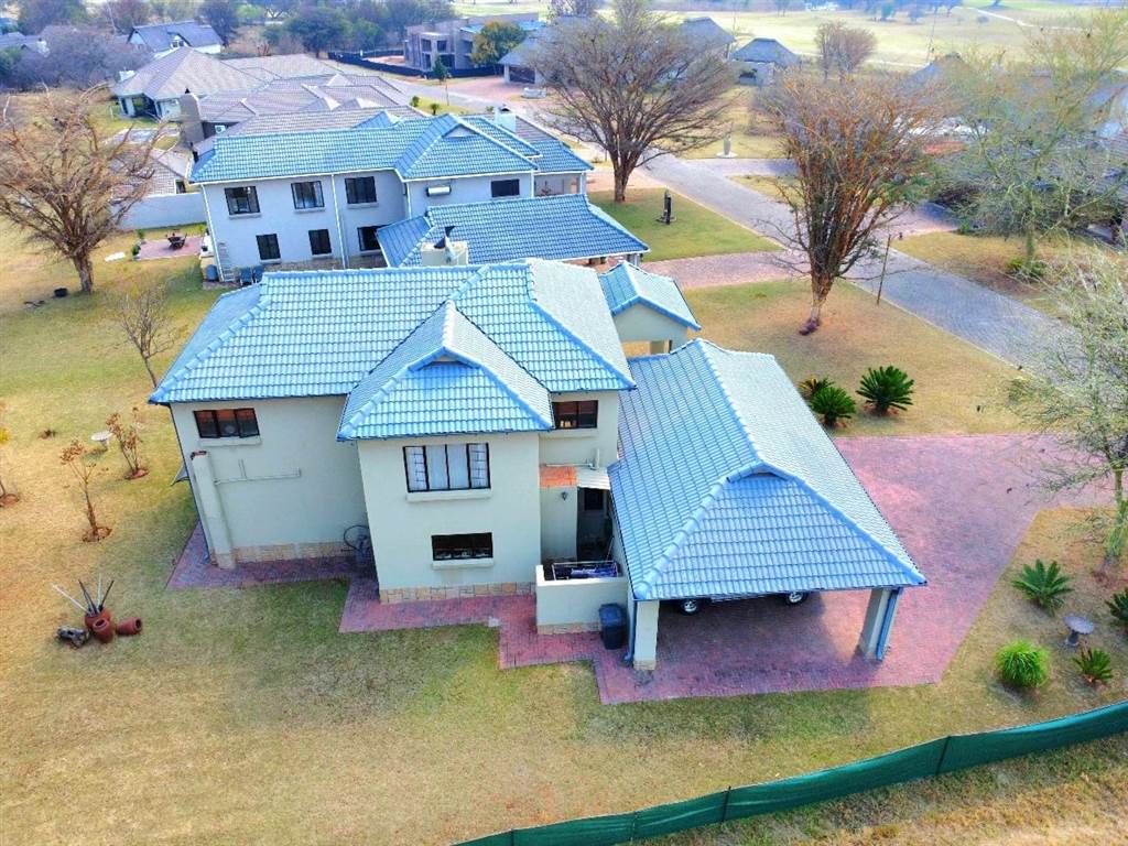 3 Bed House in Koro Creek Golf Estate photo number 30