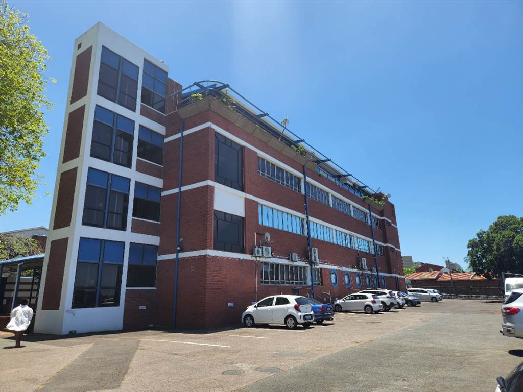 447  m² Commercial space in Greyville photo number 24