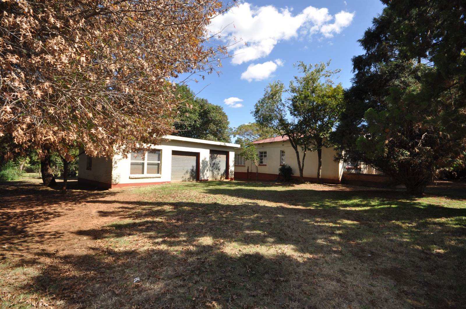 3 Bed House in Randfontein South photo number 2