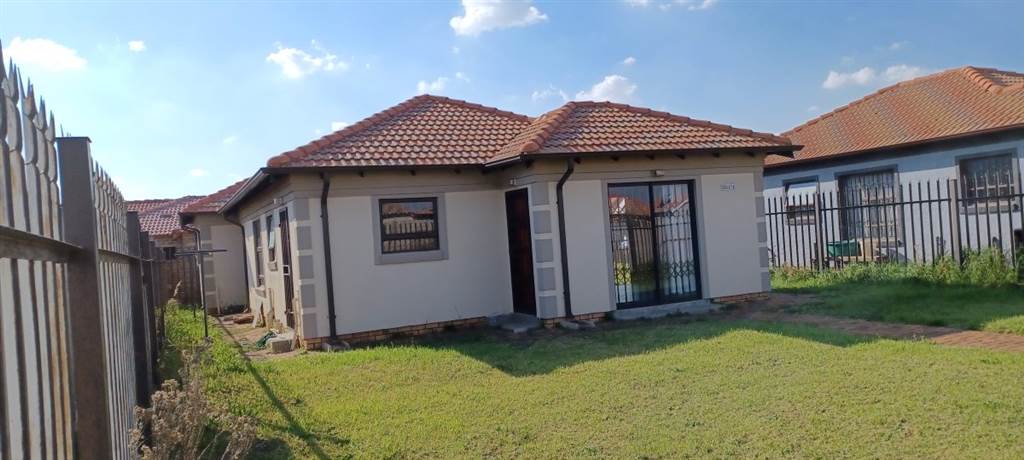 3 Bed House in Benoni CBD photo number 14