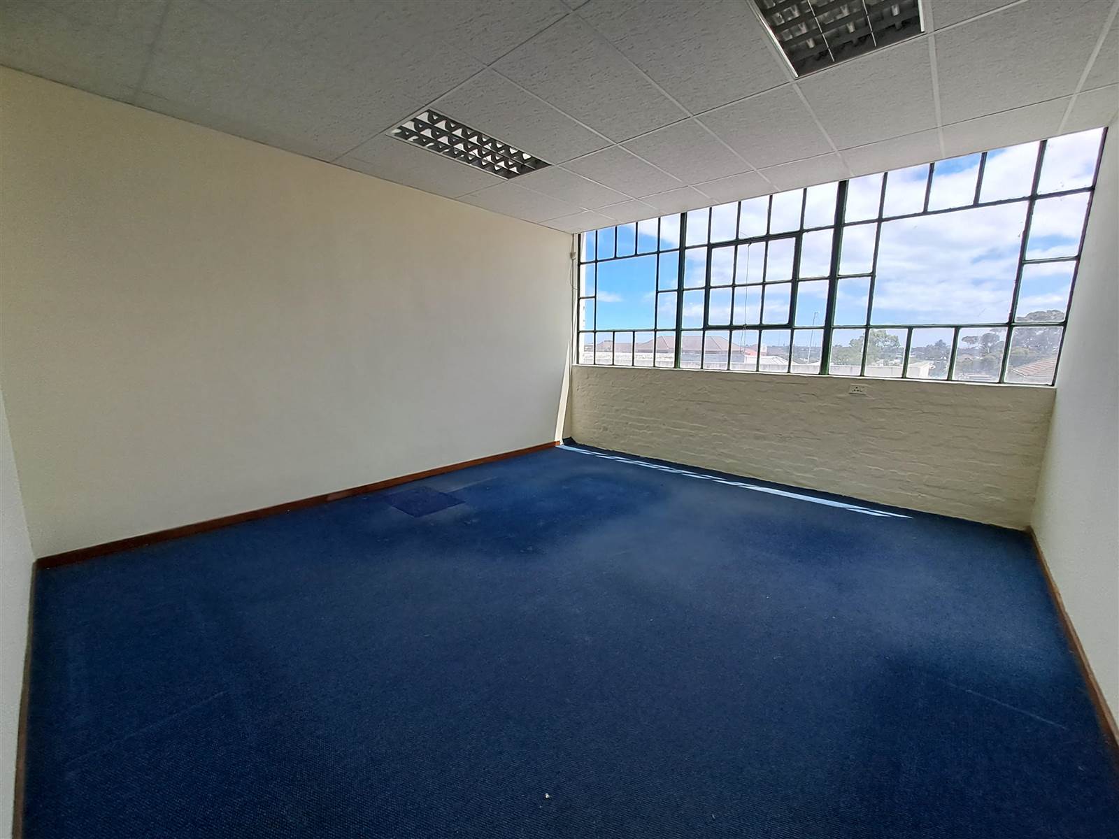 950  m² Commercial space in Maitland photo number 21