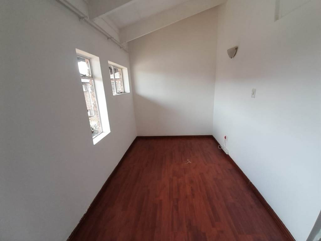 2 Bed Townhouse in Erasmia photo number 9