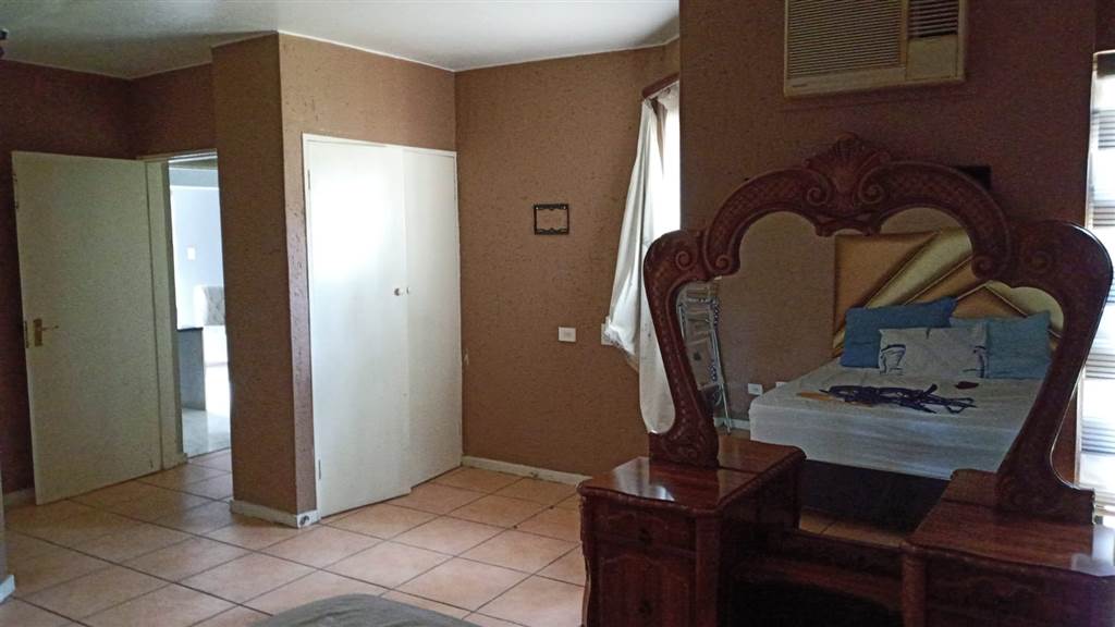 3 Bed Townhouse in Benoni CBD photo number 10