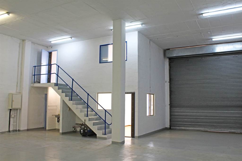503  m² Industrial space in New Germany photo number 5