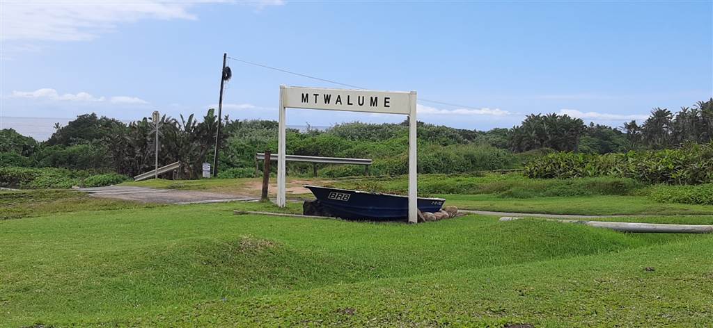 915 m² Land available in Mtwalume photo number 11