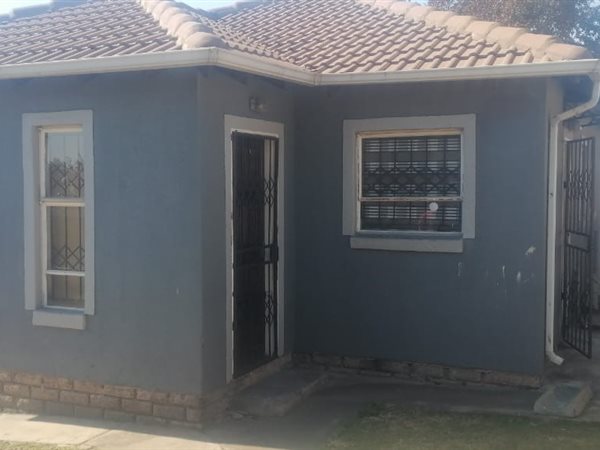 3 Bedroom House 3 Bedroom House
