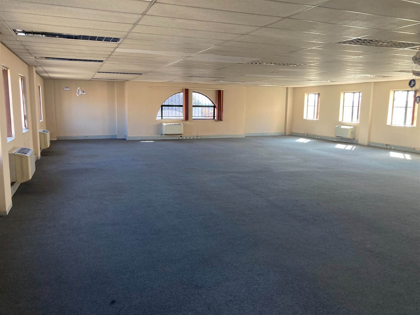 750  m² Commercial space in Rivonia photo number 5