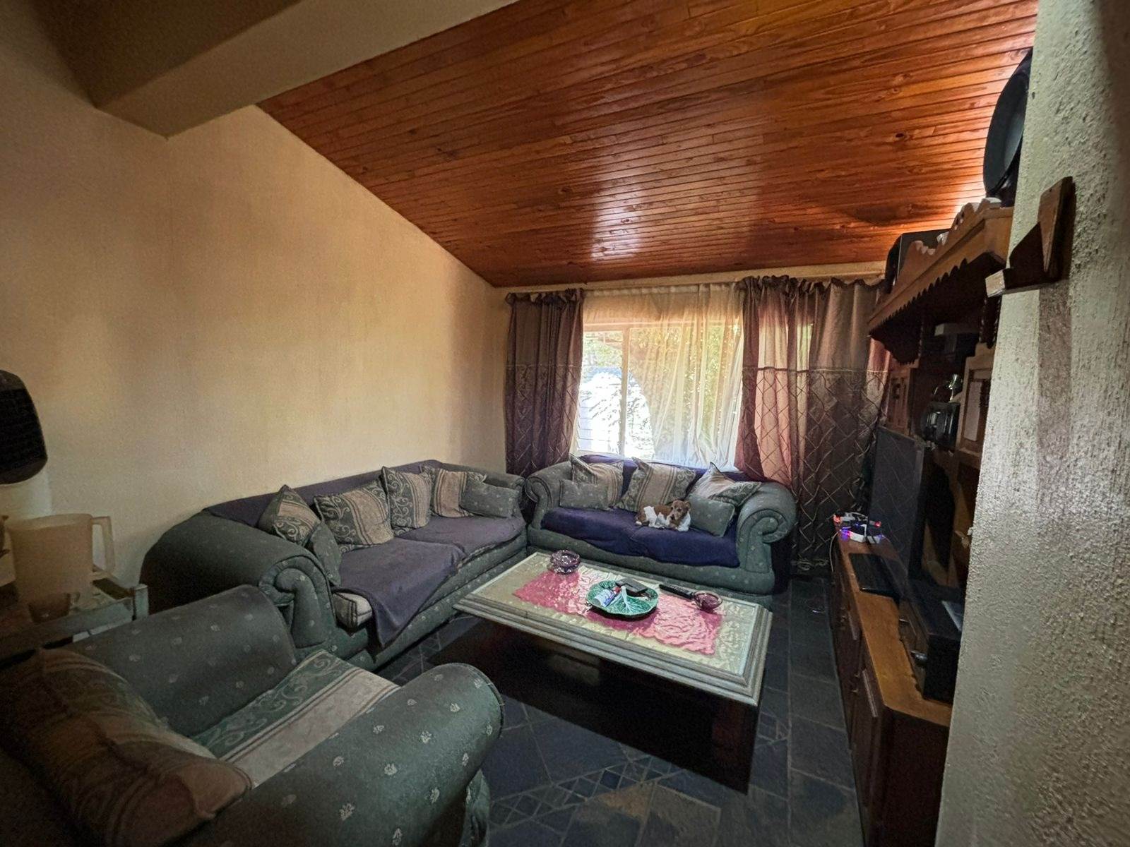 3 Bed House in Thabazimbi photo number 6