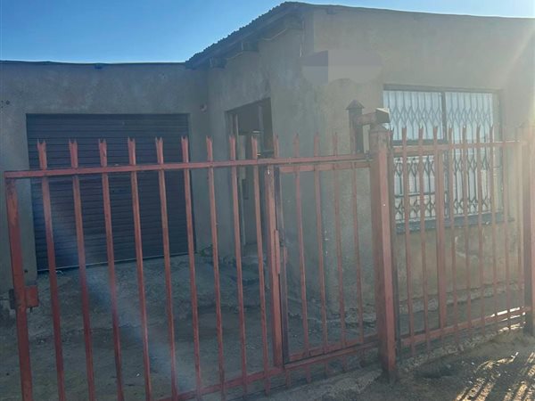 3 Bedroom House 3 Bedroom House