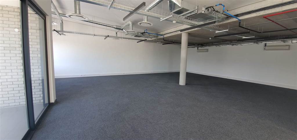 4165  m² Industrial space in Bellville Central photo number 11
