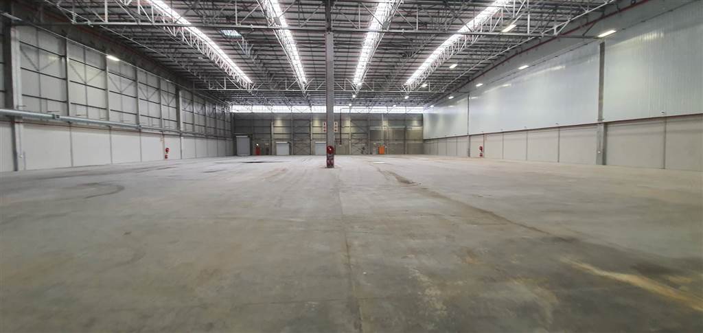 4165  m² Industrial space in Bellville Central photo number 7