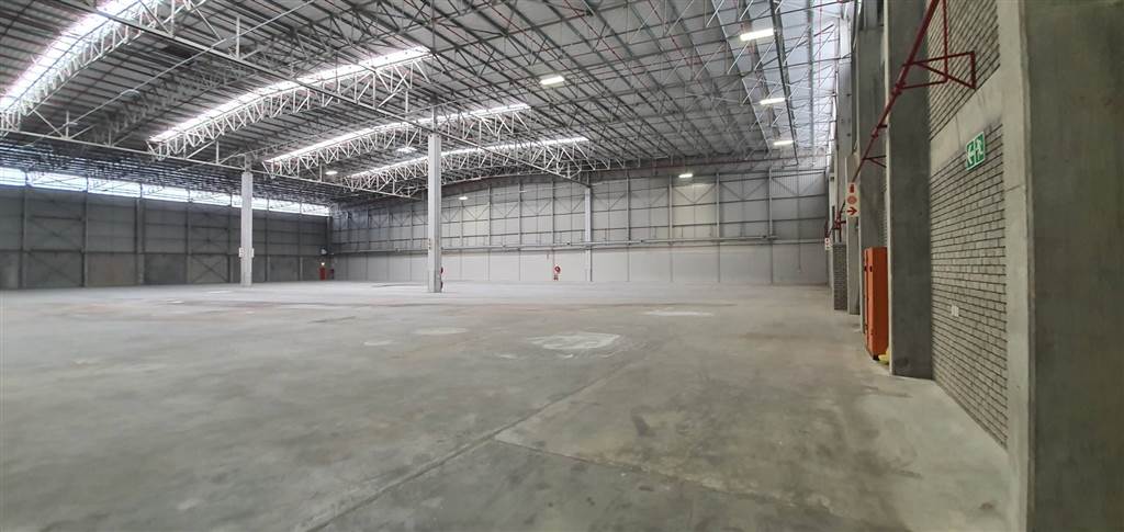 4165  m² Industrial space in Bellville Central photo number 3