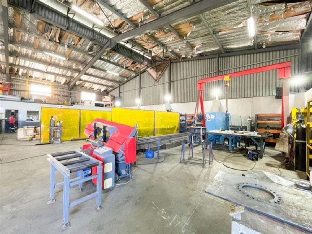 805  m² Industrial space in Westmead photo number 1