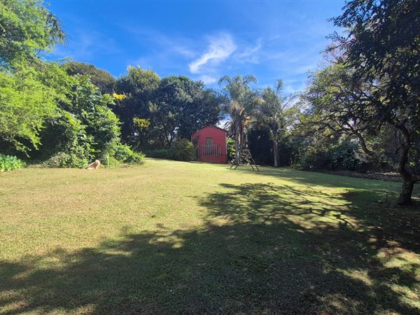 1 858 m² Land 1 858 m² Land
