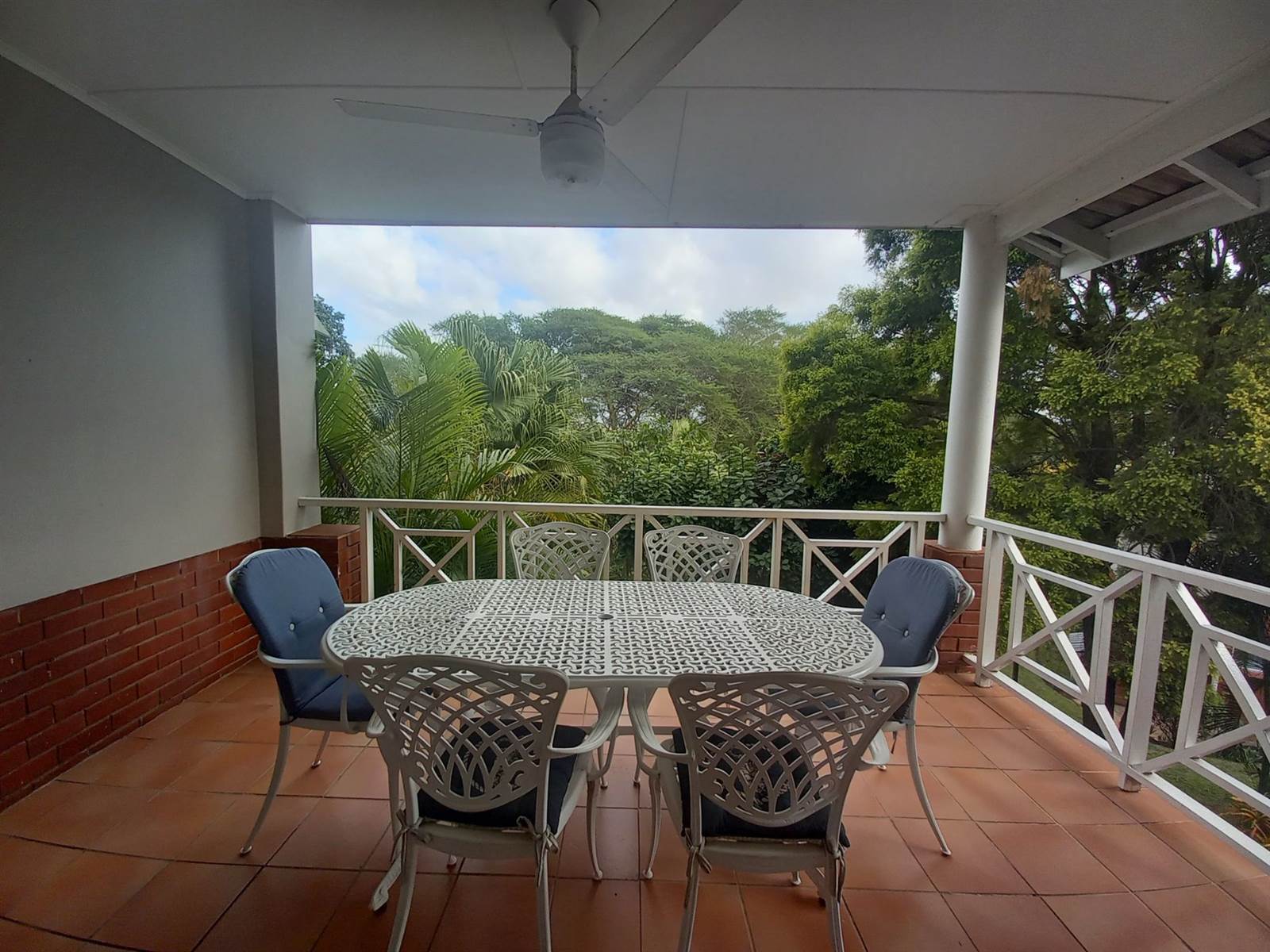 2 Bed Apartment in Mt Edgecombe Estate 1 & 2 photo number 17