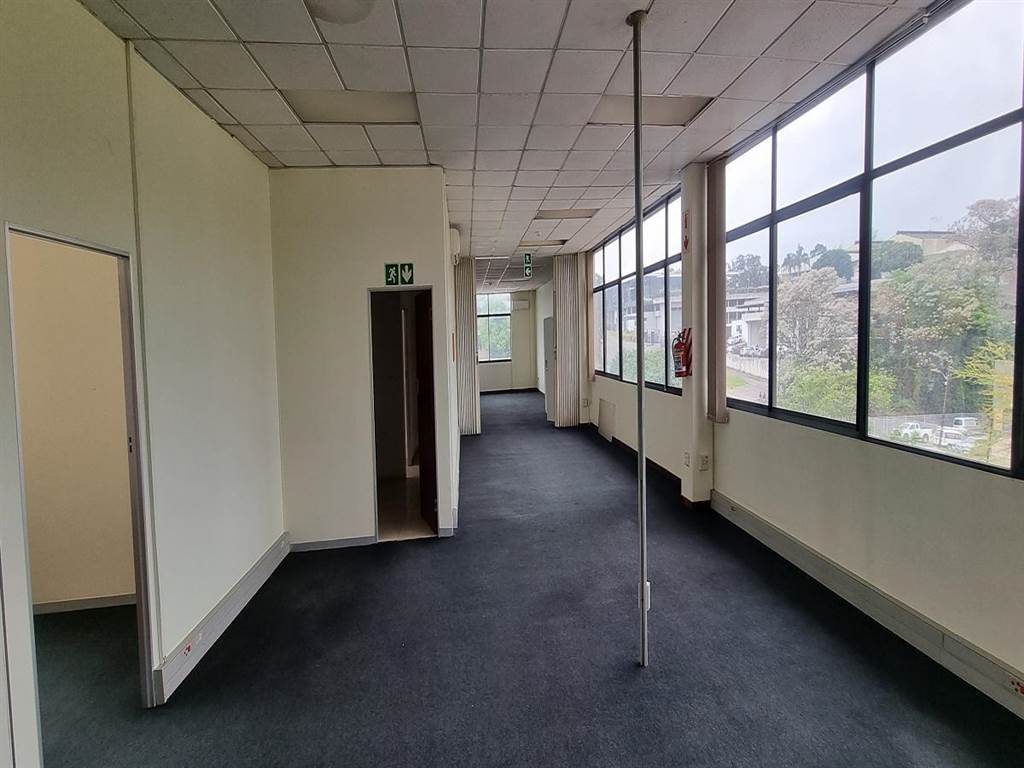 1152  m² Commercial space in Pinetown Central photo number 5