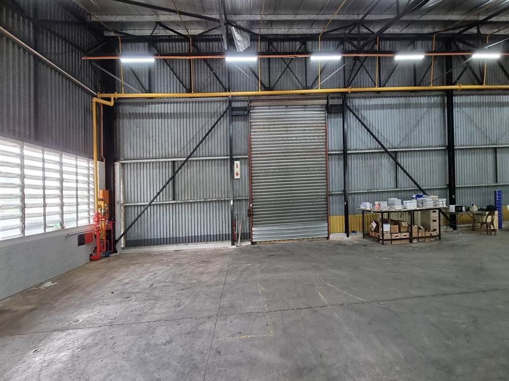 1152  m² Commercial space in Pinetown Central photo number 1
