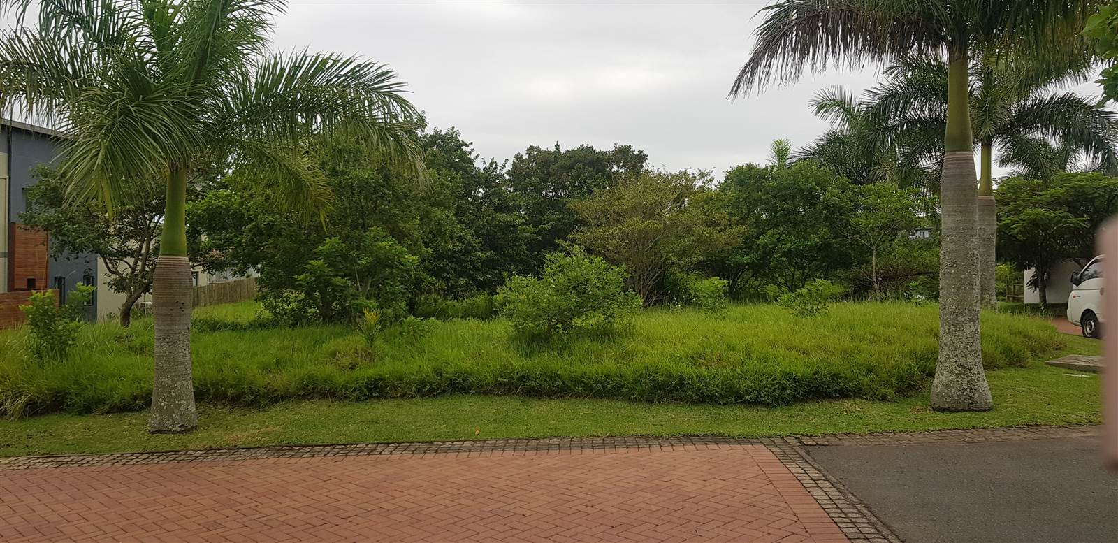 994 m² Land available in Palm Lakes Estate photo number 2