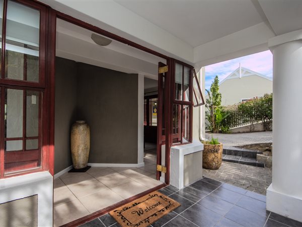 3 Bedroom House 3 Bedroom House