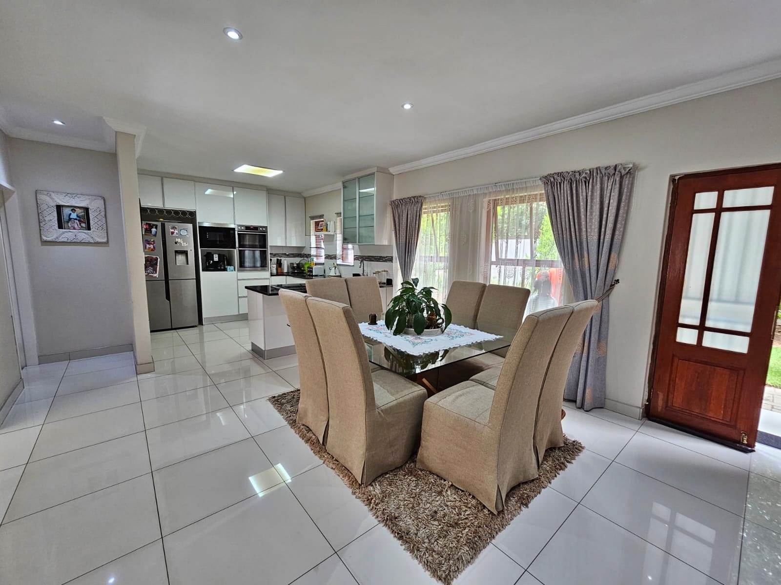 3 Bed House in Brooklands Lifestyle Estate photo number 6