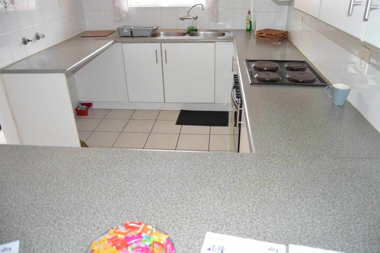 2 Bed Apartment in New Redruth photo number 10