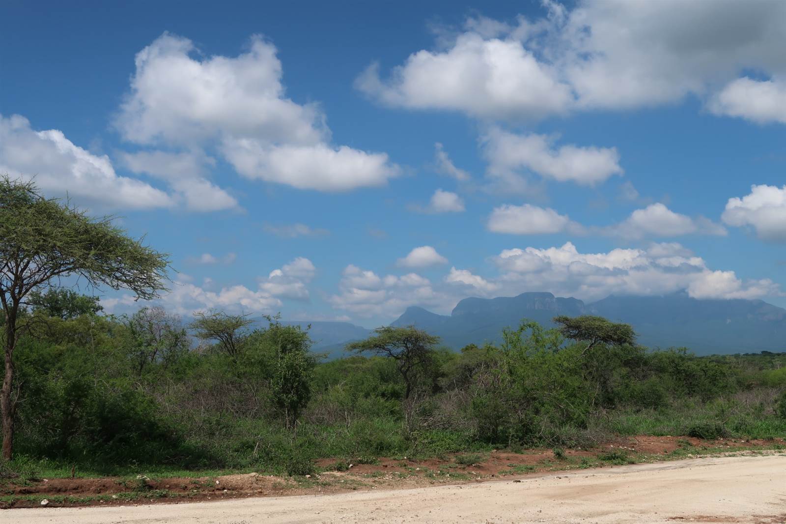 9621 m² Land available in Moditlo Nature Reserve photo number 1