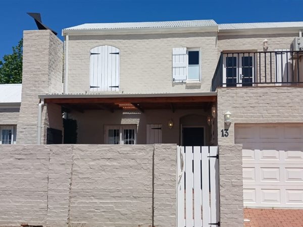 2 Bedroom House 2 Bedroom House