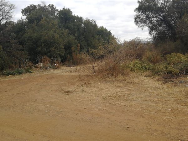 867 m² Land available in Zeerust