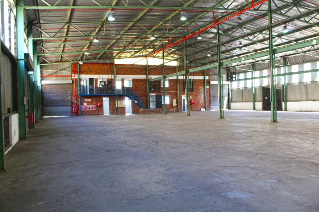 1471  m² Industrial space in Isipingo photo number 1