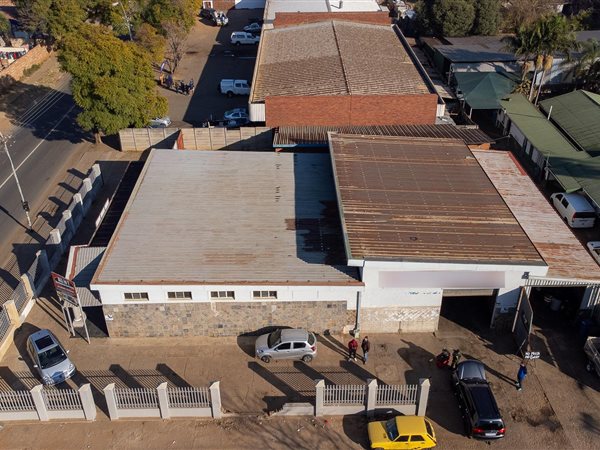 1276  m² Commercial space in Wolmer